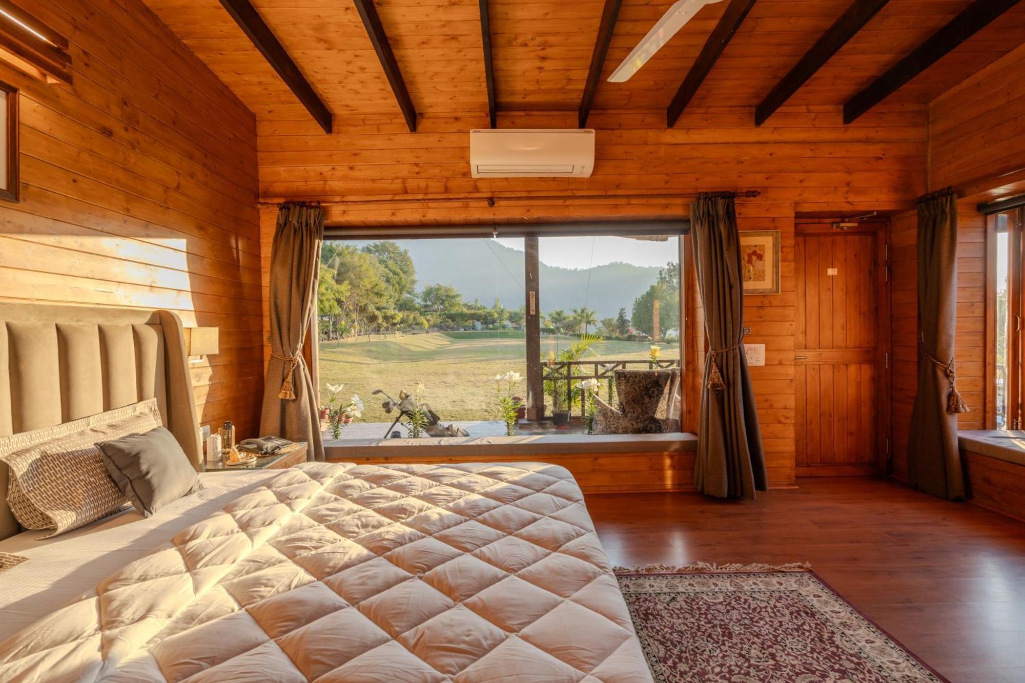 Saffronstays Timber Crest 데라둔 외부 사진
