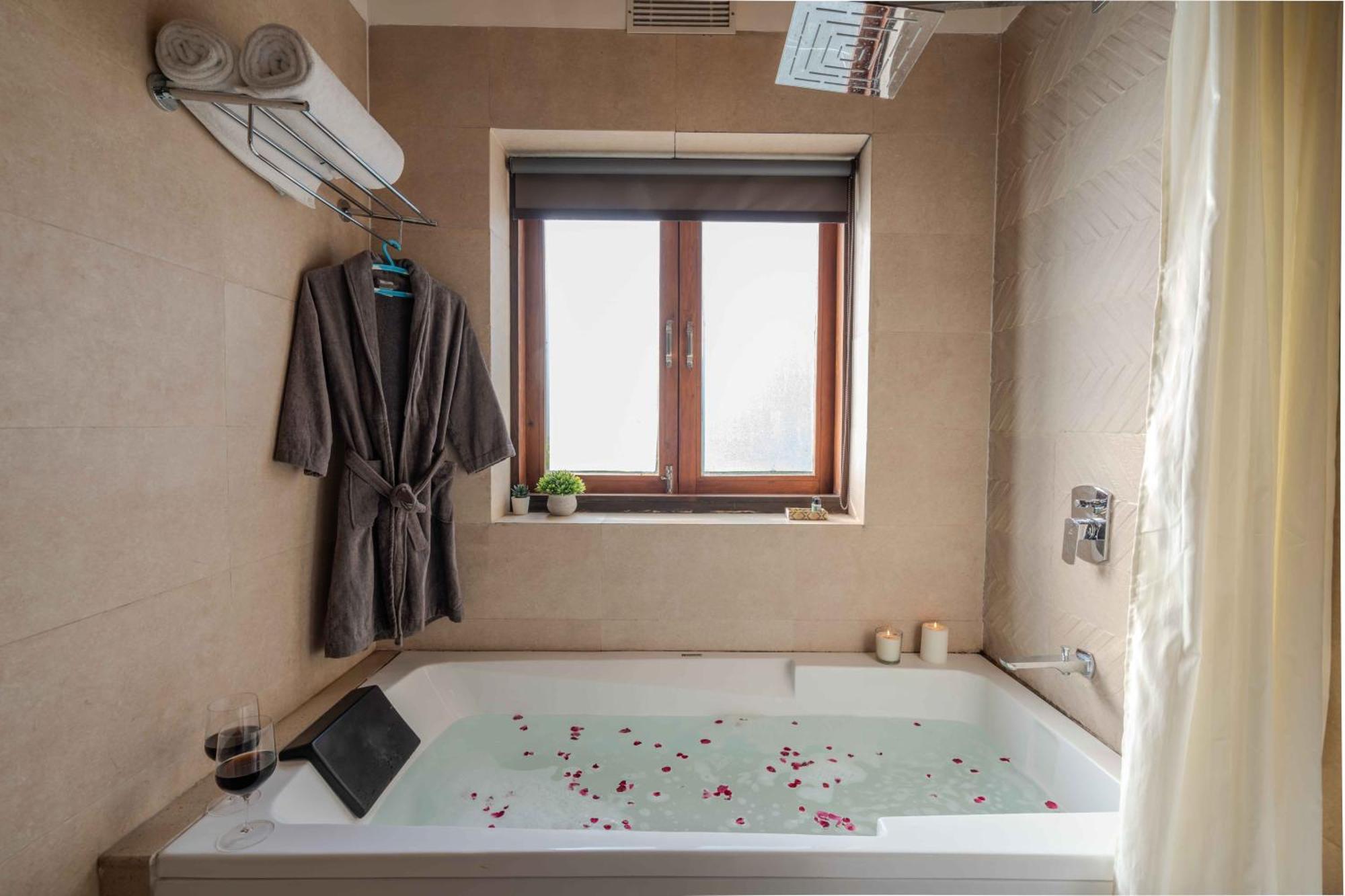 Saffronstays Timber Crest 데라둔 외부 사진