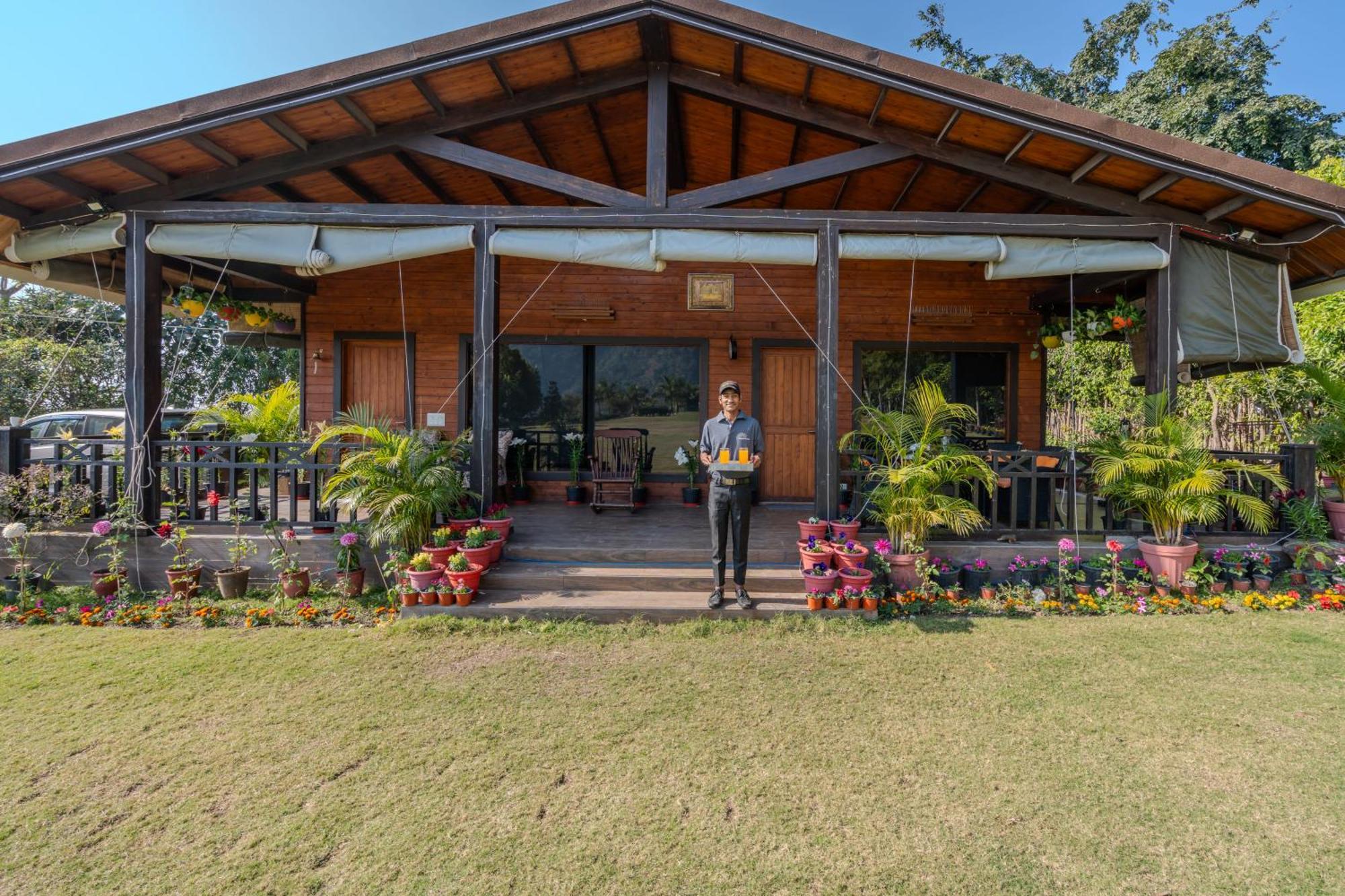 Saffronstays Timber Crest 데라둔 외부 사진
